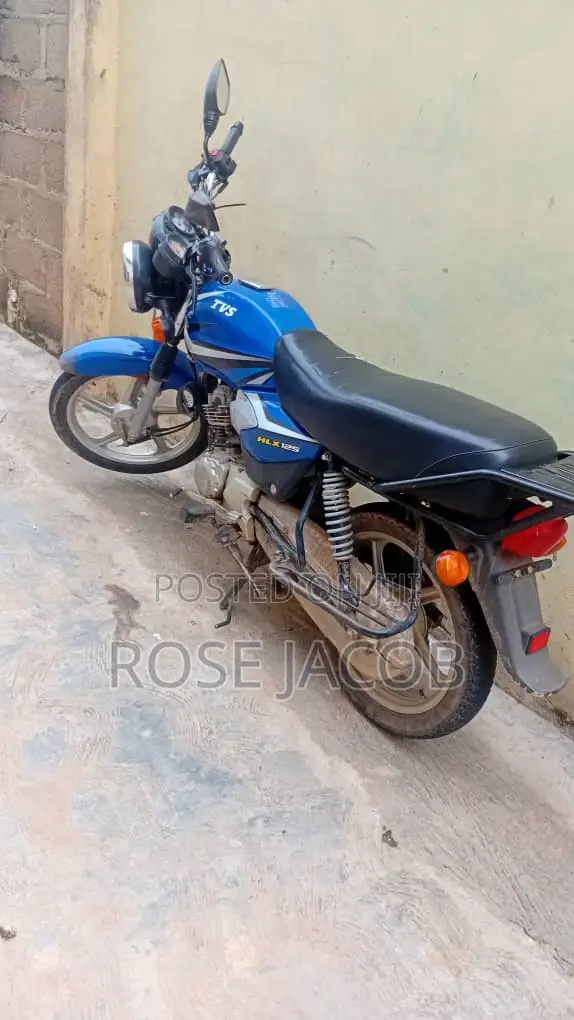 TVS HLX 125 2023 Blue