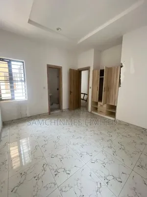 4bdrm Townhouse / Terrace in Ikota for rent