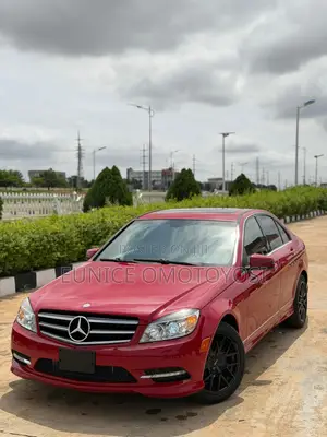 Mercedes-Benz C300 Sport 4Matic Sedan AWD (3.0L 6cyl 7A) 2010 Red