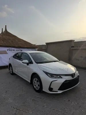 New Toyota Corolla 2024 White