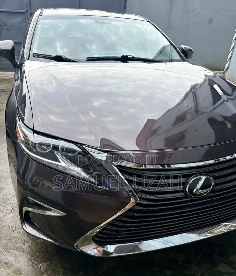 Lexus ES 2015 Brown