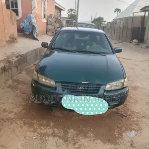 Toyota Camry 2001 Black