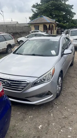 Hyundai Sonata Limited 2.0T Seban (2.0L 4cyl 6A) 2017 Silver