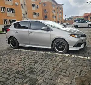 Scion iM Base 2016 Silver