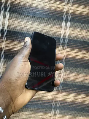 Apple iPhone XR 64 GB Black