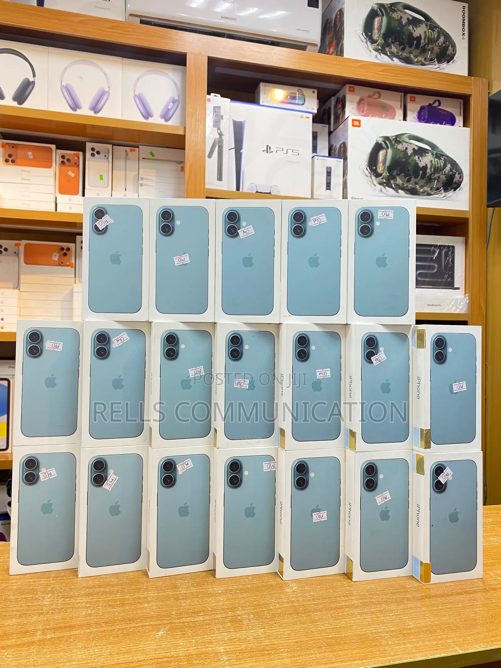New Apple iPhone 16 128 GB Orange