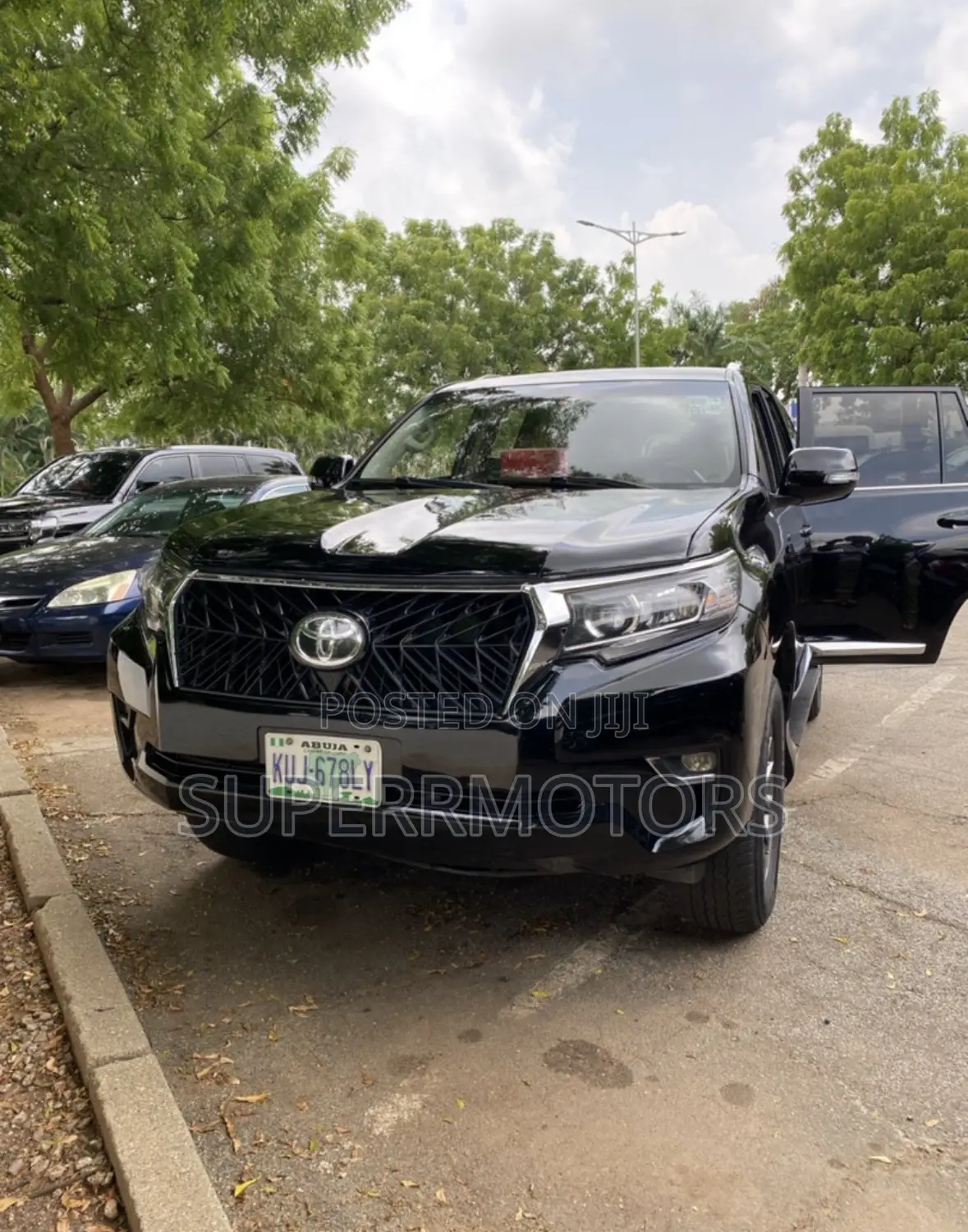 2017 Toyota Prado - Abuja Rental
