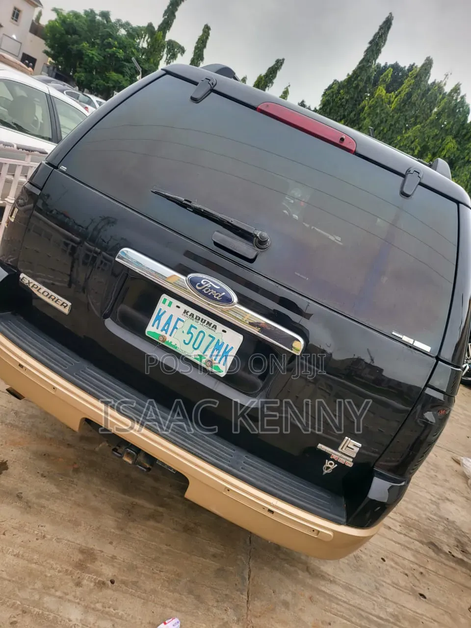 Ford Explorer 2005 Black