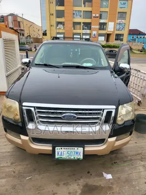 Ford Explorer 2005 Black