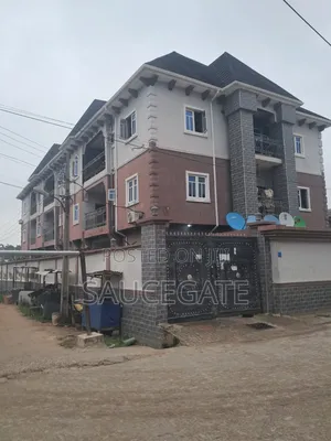 2bdrm Block of Flats in Satellitetown for sale