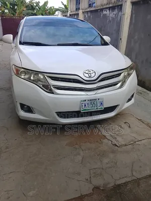 Toyota Venza 2010 White