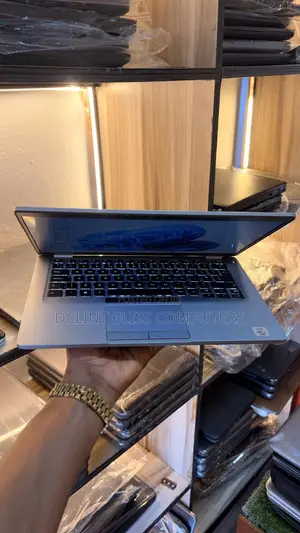 Laptop Dell Latitude 5410 16GB Intel Core i5 SSD 512GB