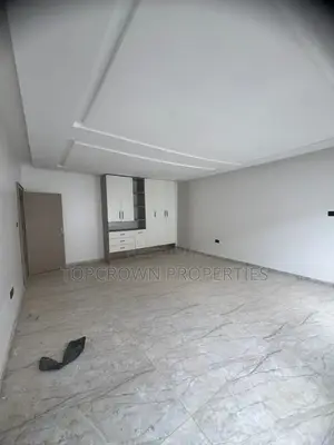 4bdrm Duplex in Life Camp for rent
