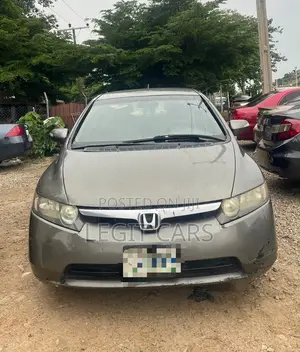 Honda Civic 2006 Gray