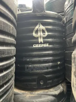1000l Geepee Brand Vertical Plastic Storage Tank