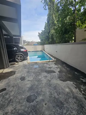 1bdrm Apartment in Lekki Phase 1 for rent