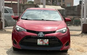 Toyota Camry 2019 Red