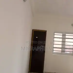 2bdrm Block of Flats in Gra, Enugu for rent