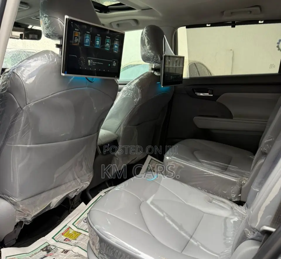 Toyota Highlander 2020 Gray