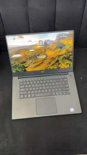 Laptop Dell XPS 15 9560 16GB Intel Core i7 SSD 256GB