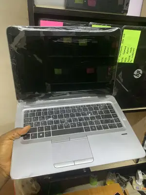Laptop HP EliteBook 840 G3 8GB Intel Core i5 SSD 256GB