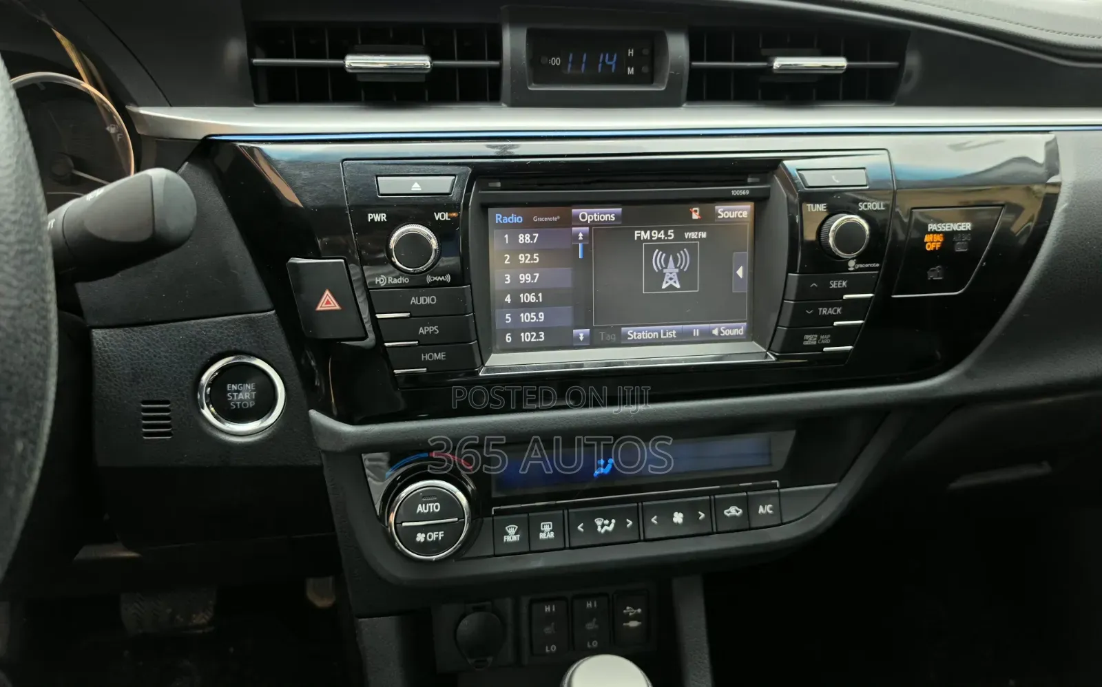 Toyota Corolla 2017 Silver