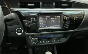 Toyota Corolla 2017 Silver