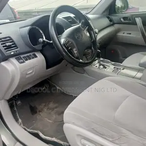 Toyota Highlander Limited 2009 Gray