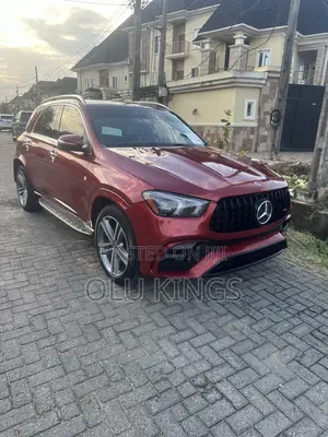 Mercedes-Benz GLE-Class 2022 Red