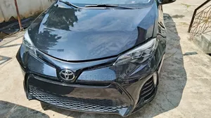 Toyota Corolla XSE 4dr Sedan (1.8L 4cyl CVT) 2017 Black