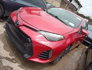 Toyota Corolla 2018 Red