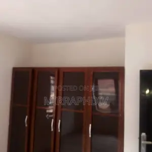 1bdrm Block of Flats in Gra, Enugu for rent