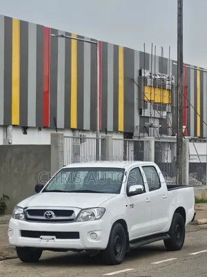 Toyota Hilux 2010 Silver