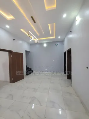 3bdrm Duplex in Kolapo Ishola Gra, Akobo for rent