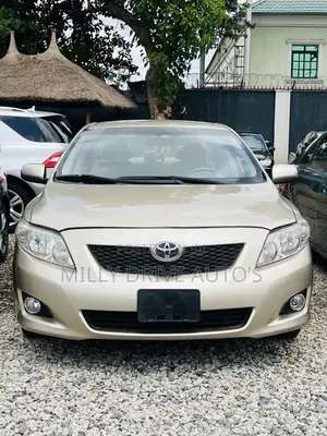 Toyota Corolla LE 4dr Sedan (1.8L 4 cyl 4A) 2009 Brown