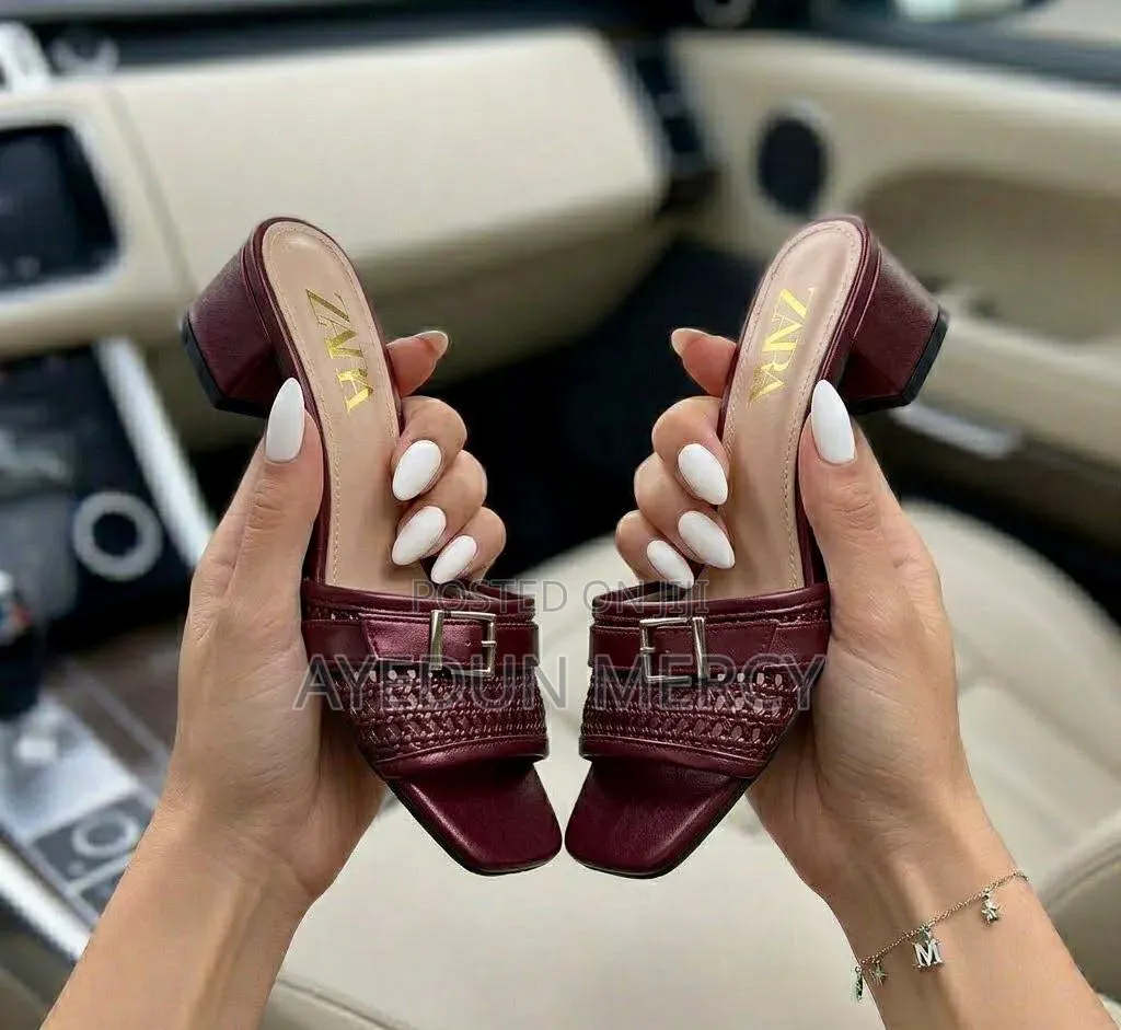 Lovely Mid Slippers Heel