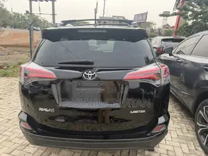Toyota RAV4 2018 Black