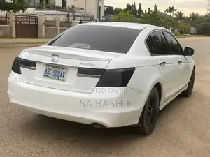 Honda Accord 2009 White