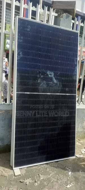 620 Watt Jinko Solar Panel