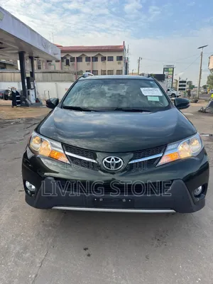 Toyota RAV4 2014 Green