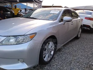 Lexus ES 2013 Silver