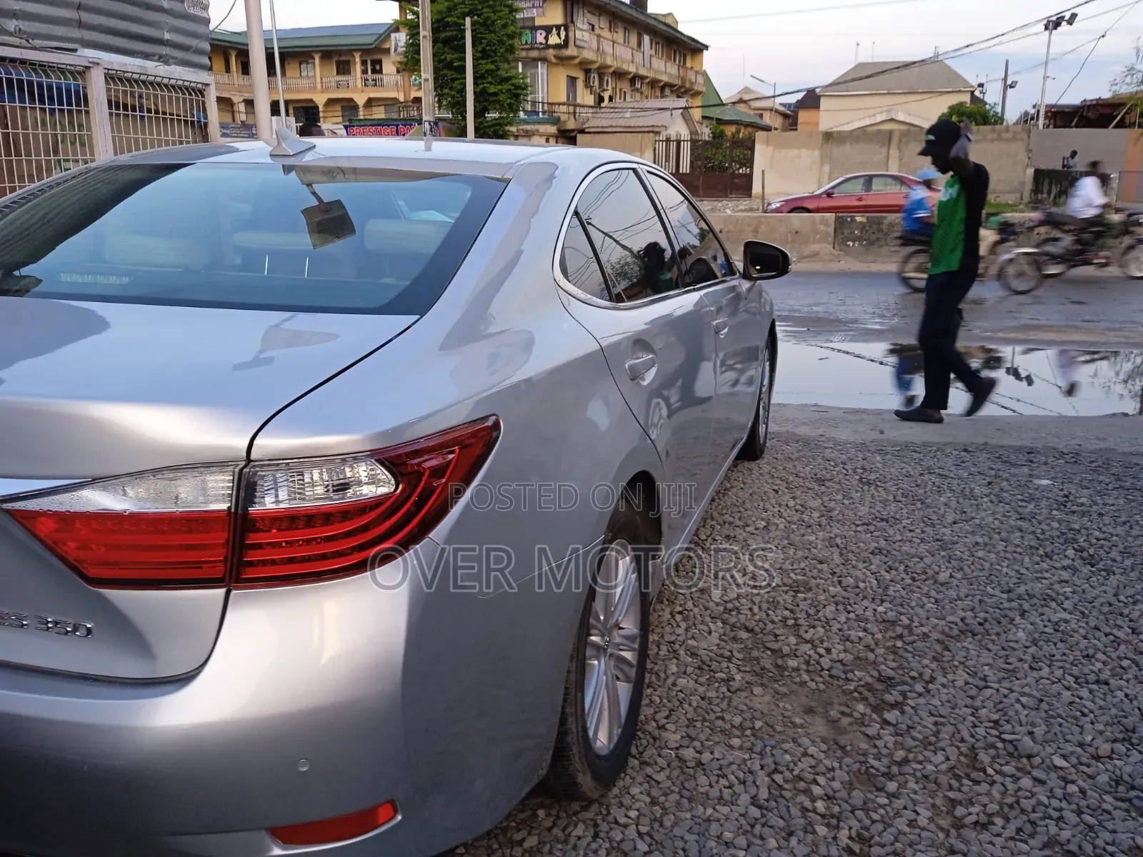 Lexus ES 2013 Silver