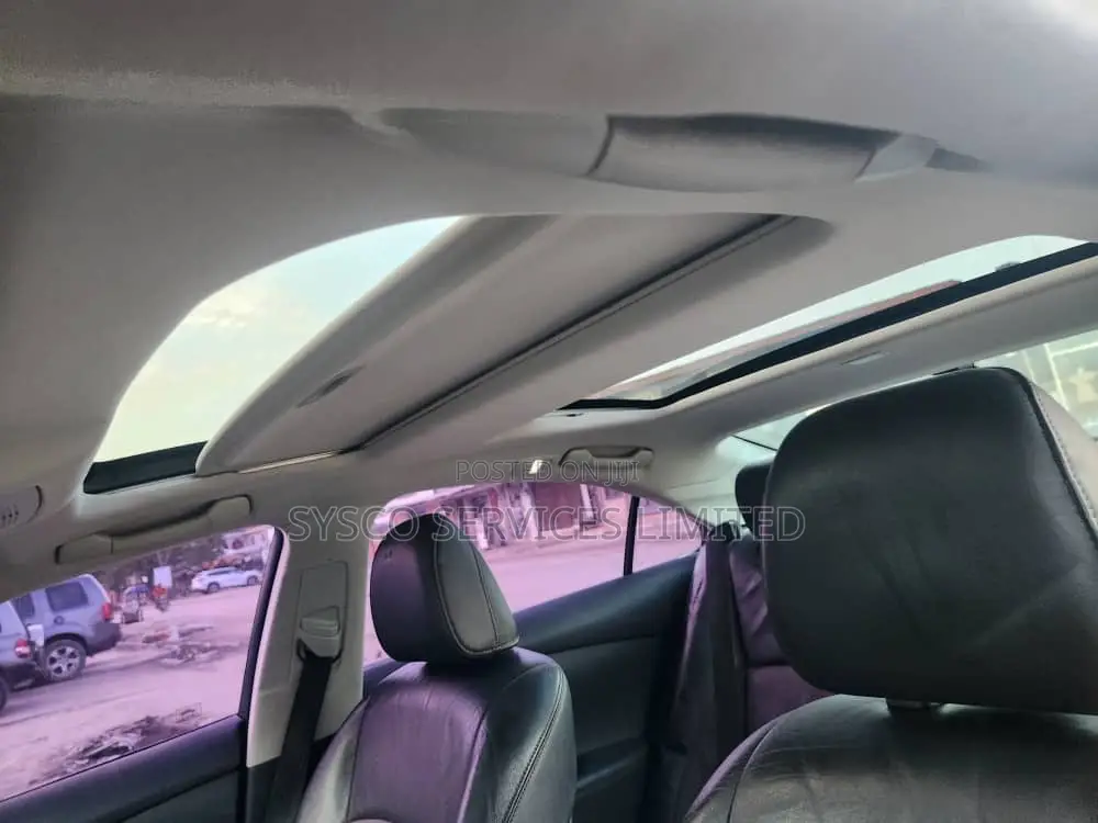 Lexus ES 350 2012 Silver
