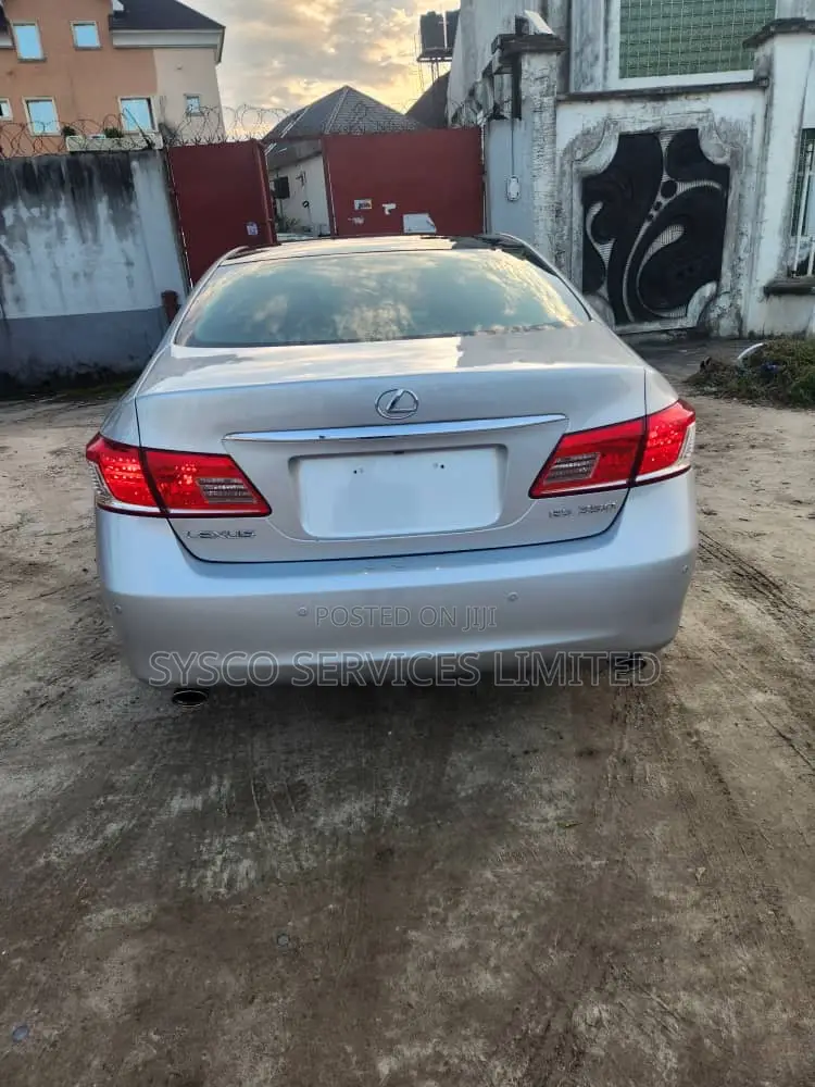 Lexus ES 350 2012 Silver