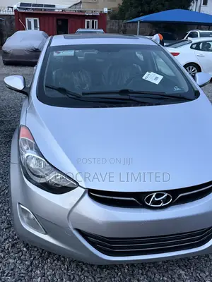 Hyundai Elantra Limited 2012 Silver