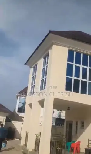 4bdrm Duplex in Ao, Life Camp for rent