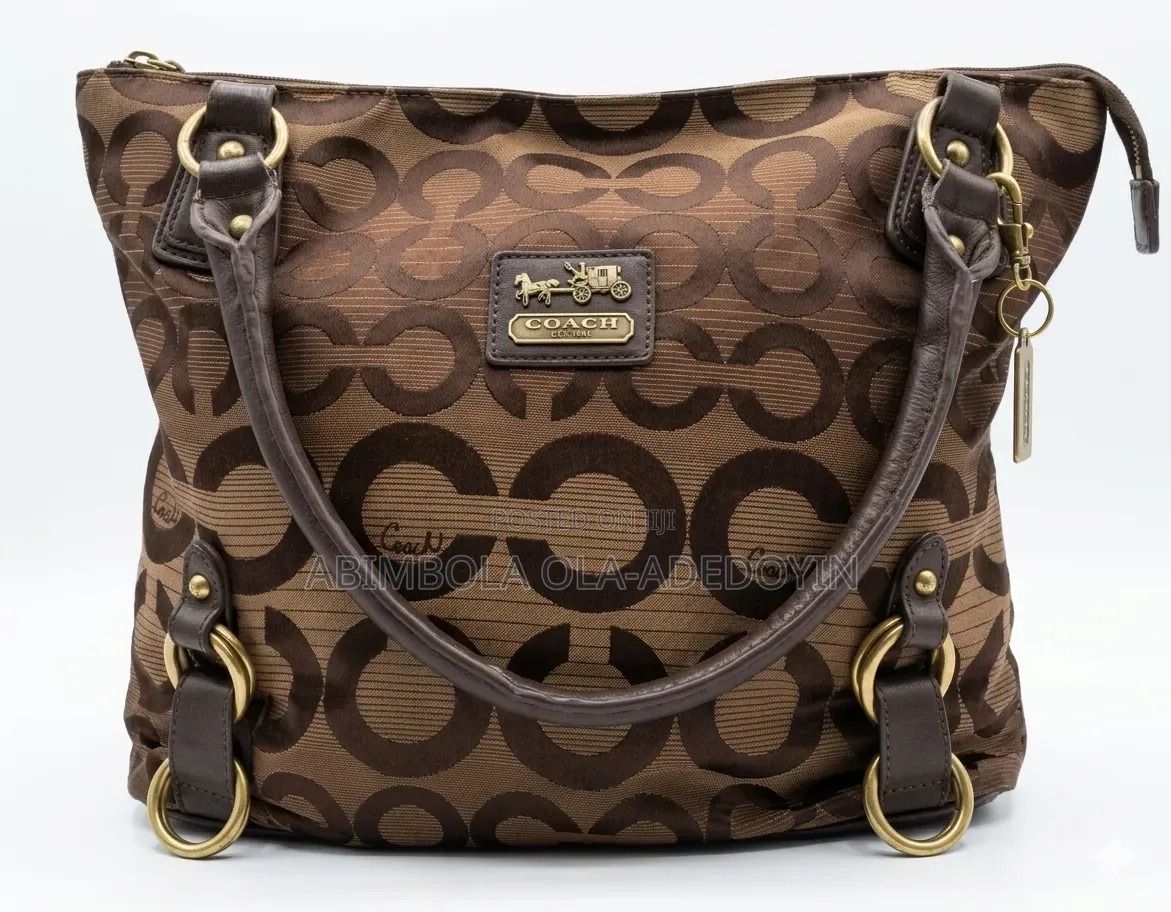 Akube Bags