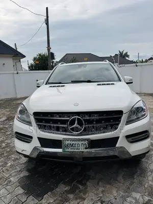 Mercedes-Benz M Class ML350 4MATIC 4dr SUV AWD (3.5L 6cyl 7A) 2015