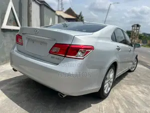 Lexus ES 350 2011 Silver