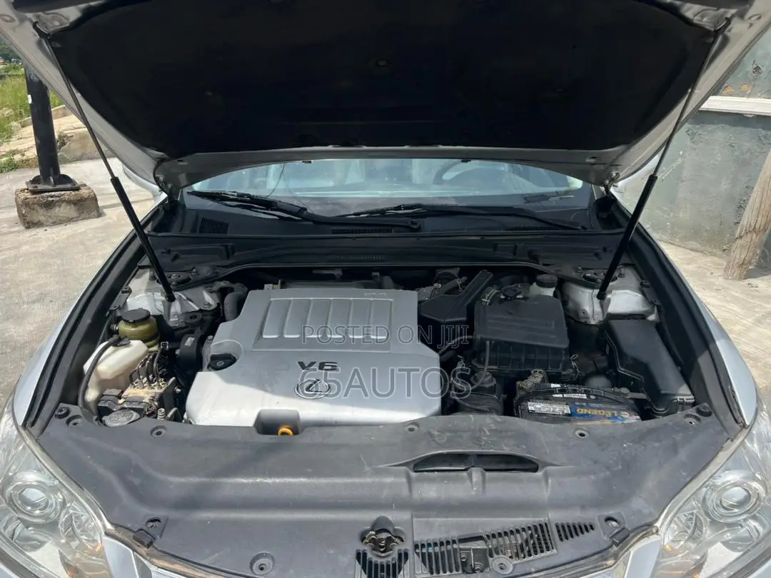 Lexus ES 350 2011 Silver